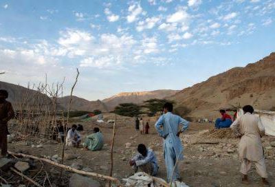 پاکستان غربت میں اضافے کے اعداد و شمار جاری